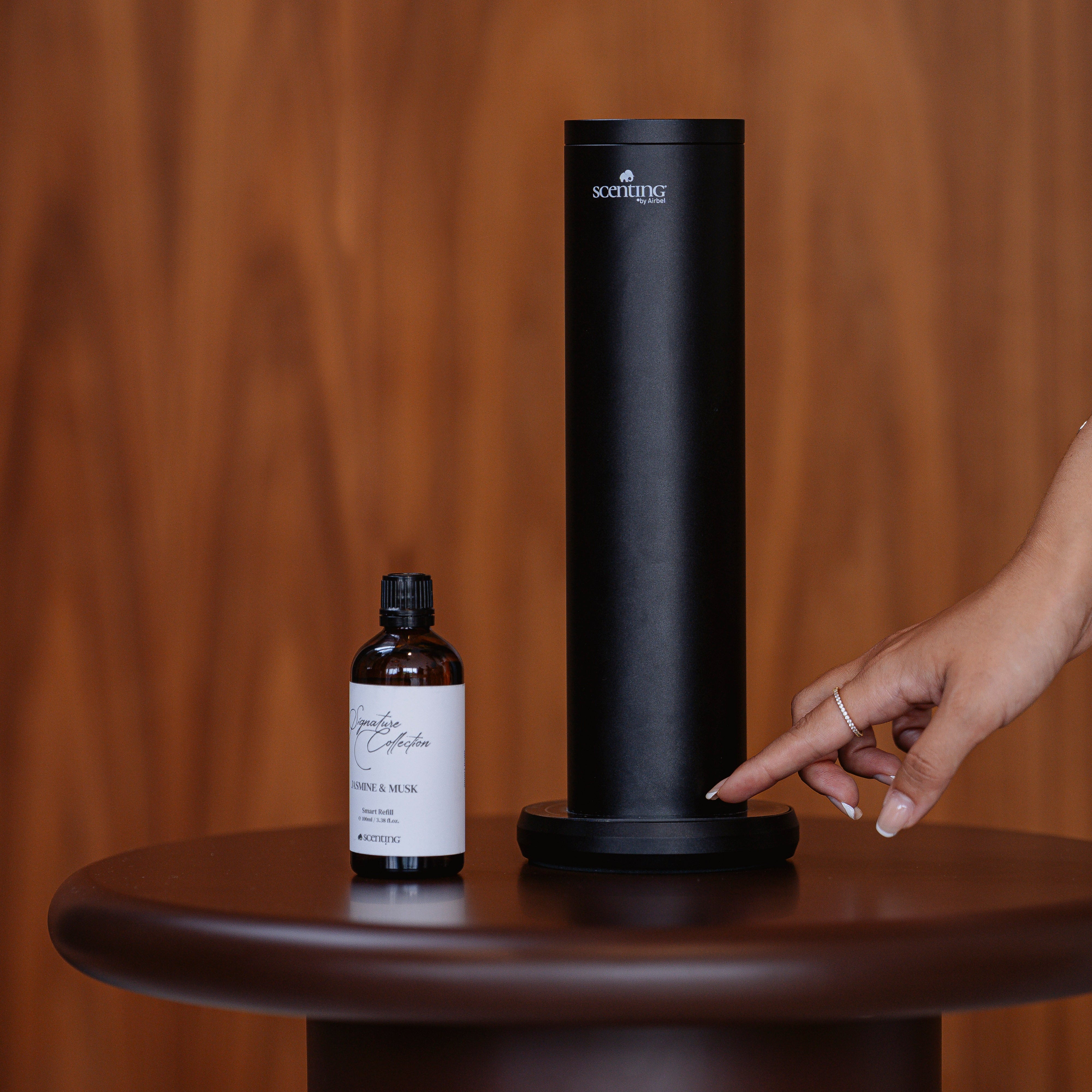 Black Smart Diffuser - Scenting