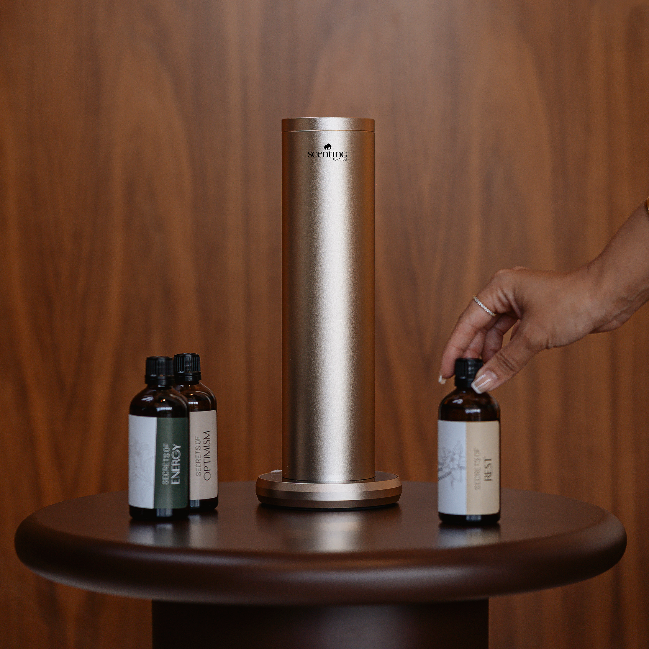 Gold Smart Diffuser - Scenting
